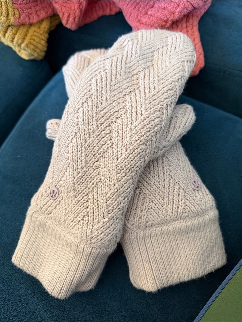 lululemon athletica dusty rose Cable-Knit Mittens with Ribbed Cuffs